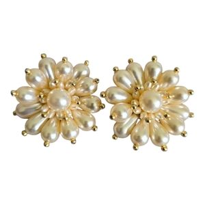 Vintage Faux Pearl Earrings Floral Gold Clip On Button